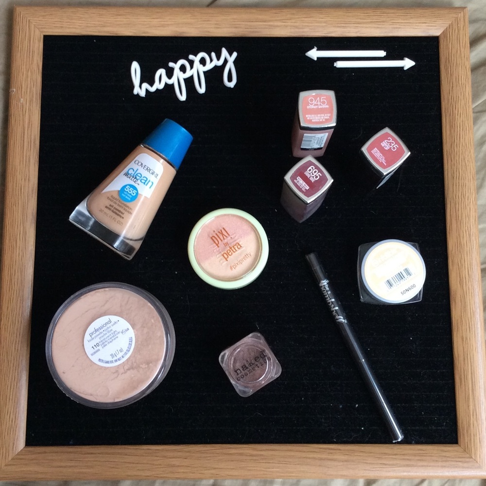 9 Piece Makeup Bundle